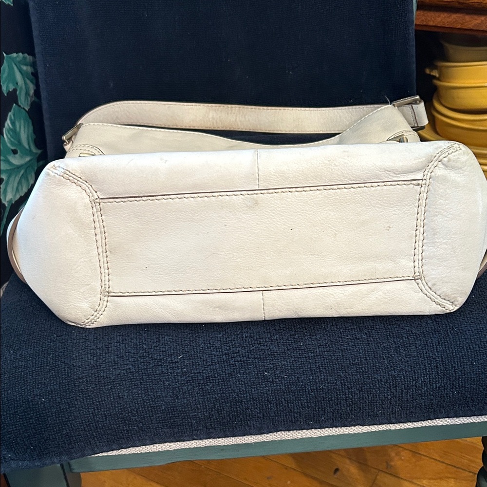 Michael Kors Cream Leather Shoulder Bag with Buckles - Picture 11 of 13